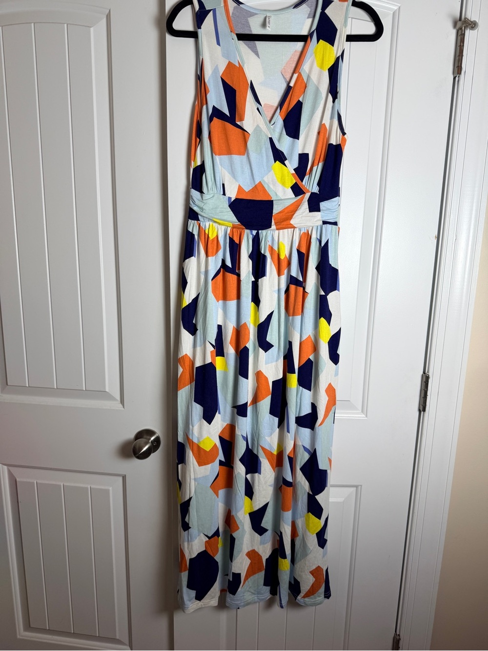 Cathy Geometric Print Sleeveless Maxi Dress